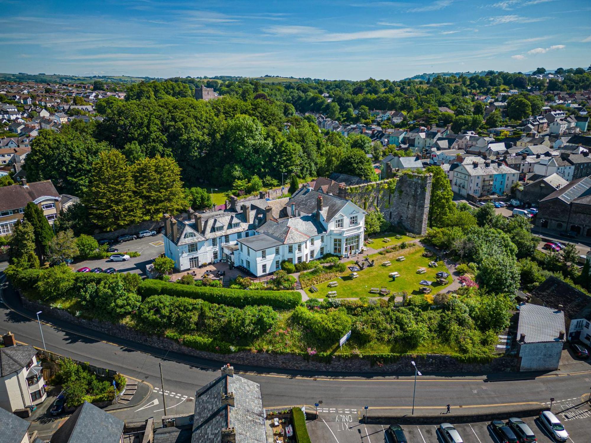 The Castle Of Brecon Hotel, Brecon, Powys 外观 照片
