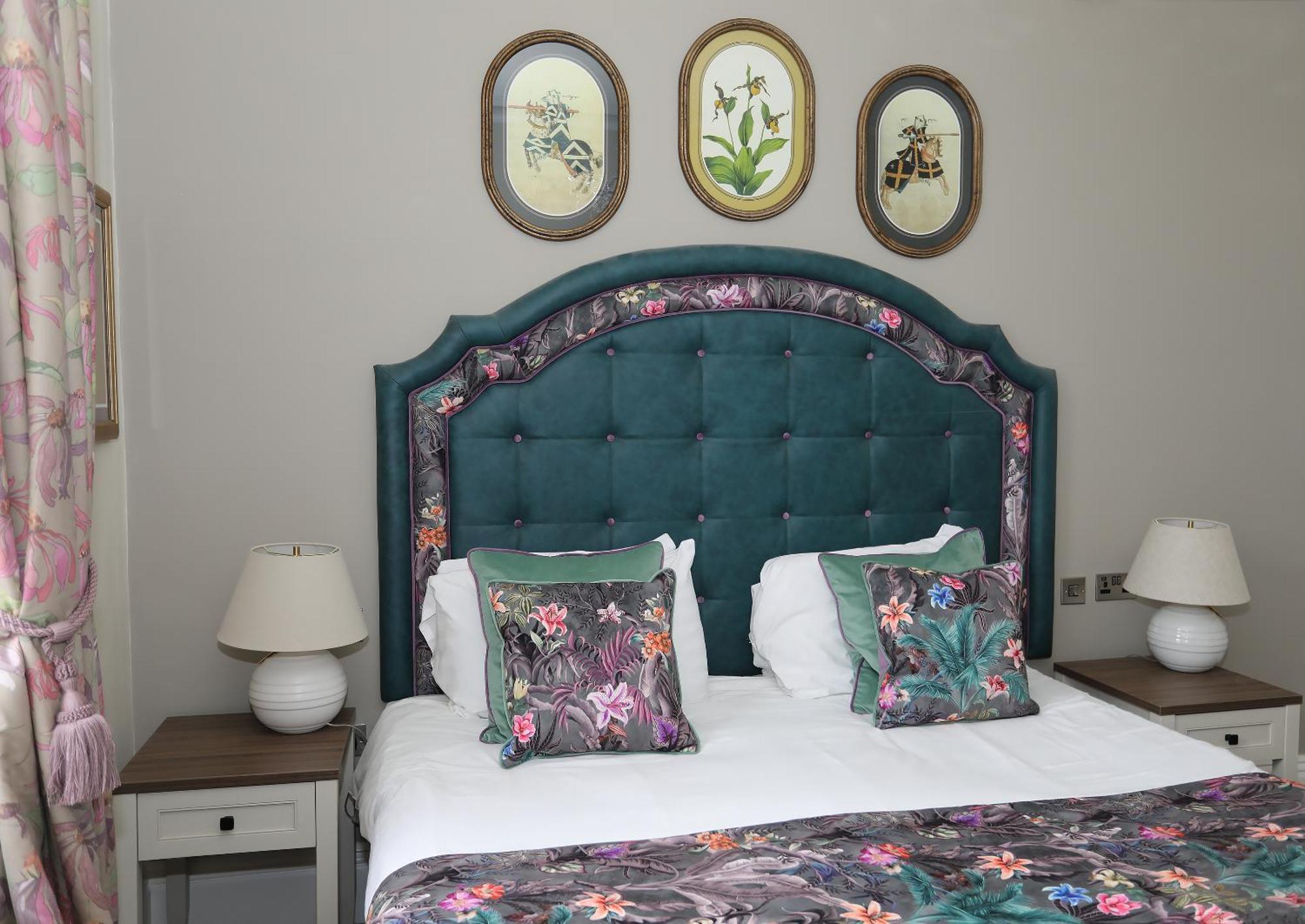 The Castle Of Brecon Hotel, Brecon, Powys 外观 照片