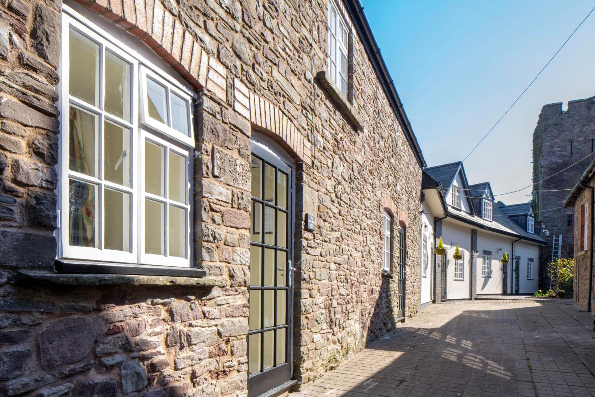 The Castle Of Brecon Hotel, Brecon, Powys 外观 照片