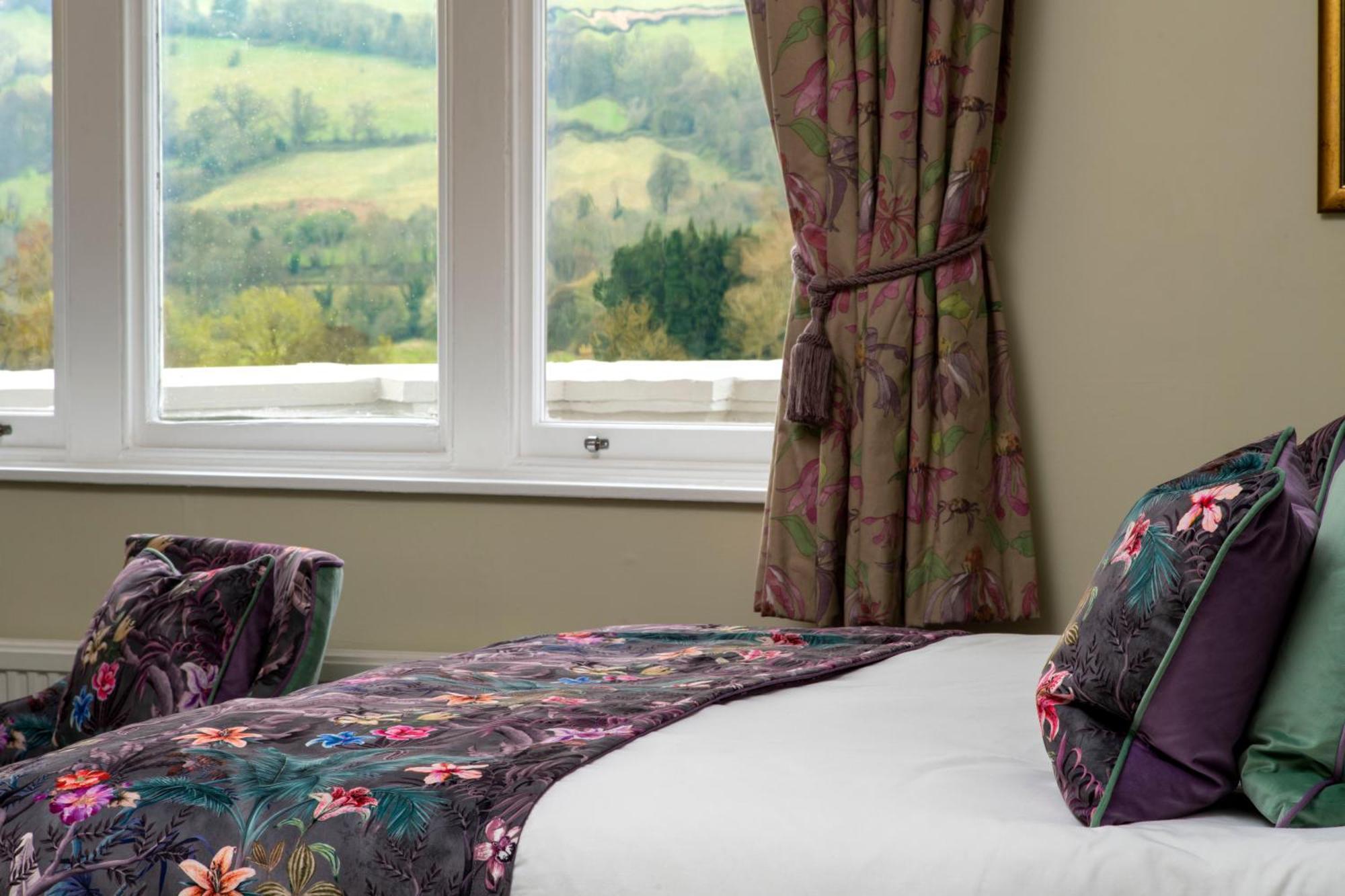 The Castle Of Brecon Hotel, Brecon, Powys 外观 照片