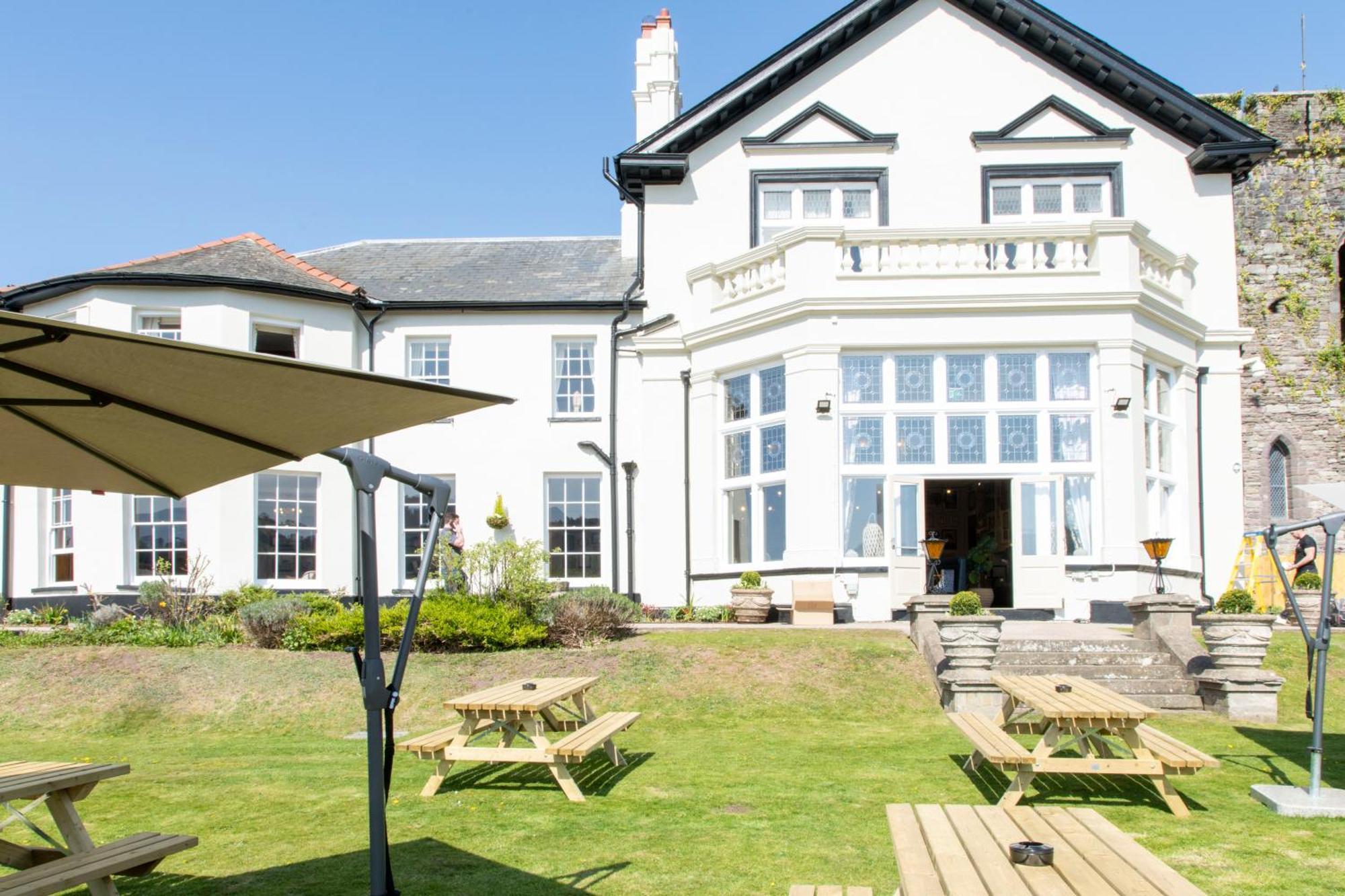 The Castle Of Brecon Hotel, Brecon, Powys 外观 照片