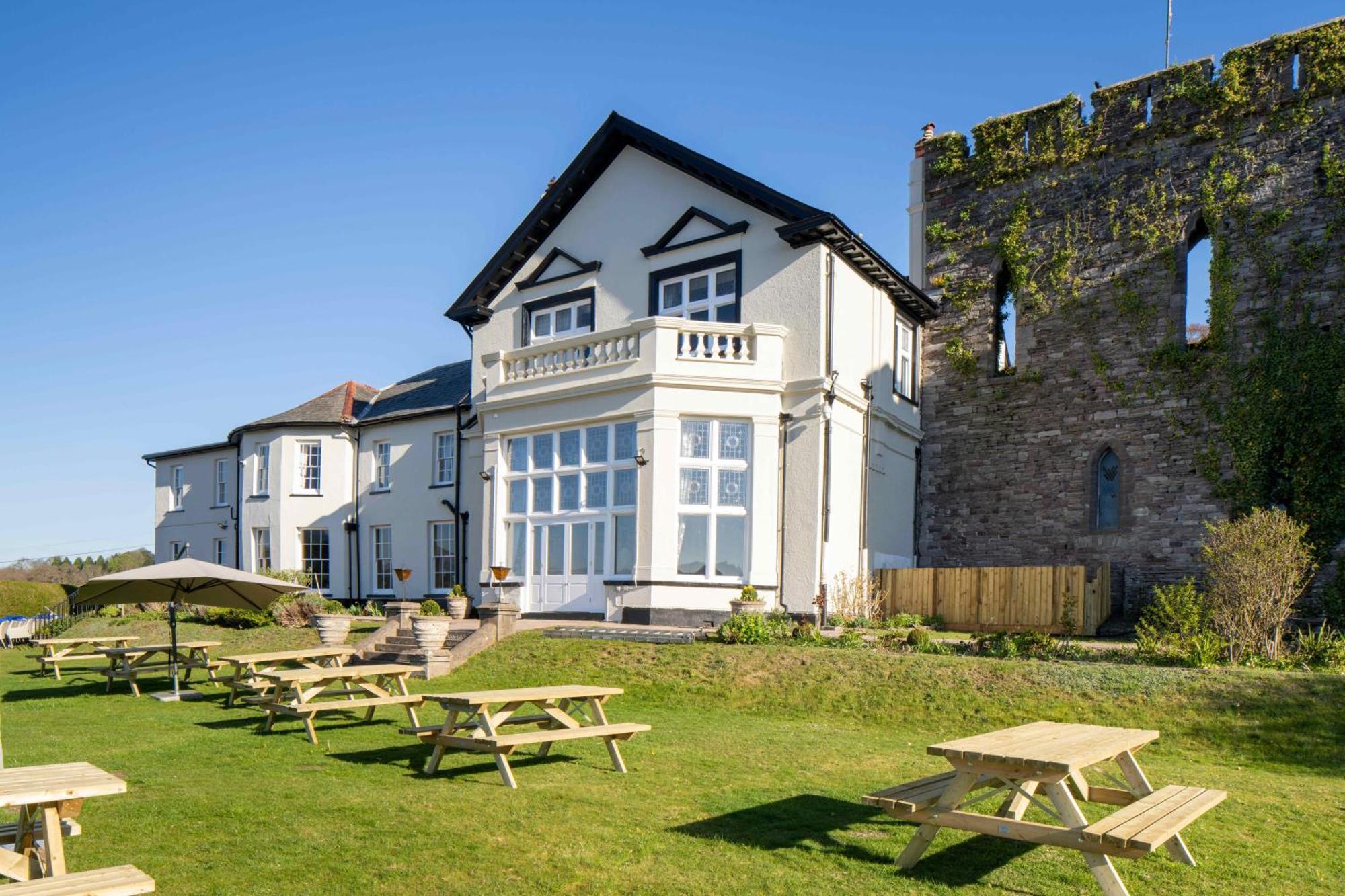 The Castle Of Brecon Hotel, Brecon, Powys 外观 照片